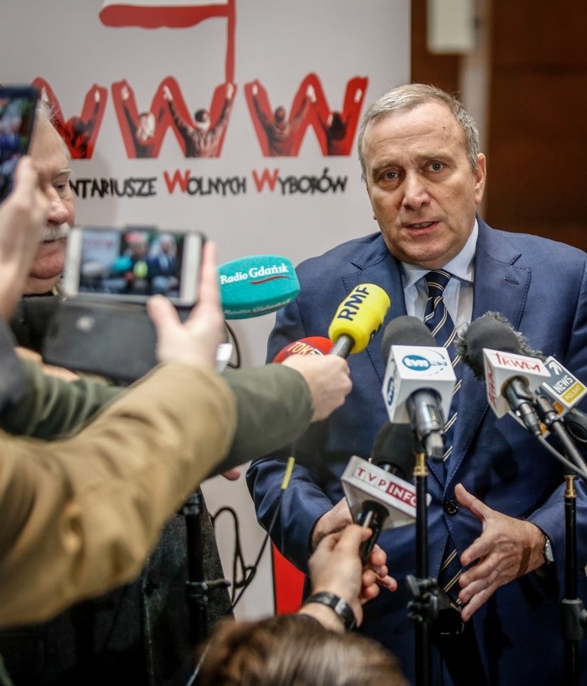 Lech Wałęsa nie poparł kandydatury Pawła Adamowicza na...
