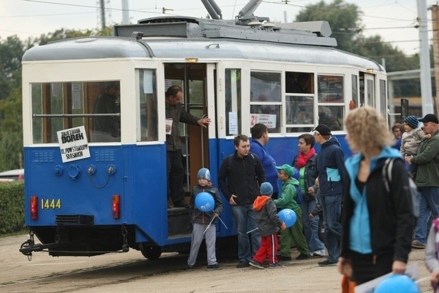 Tramwajem konnym, rowerem, łódką. Obchodziliśmy Dzień Bez Samochodu (ZDJĘCIA)