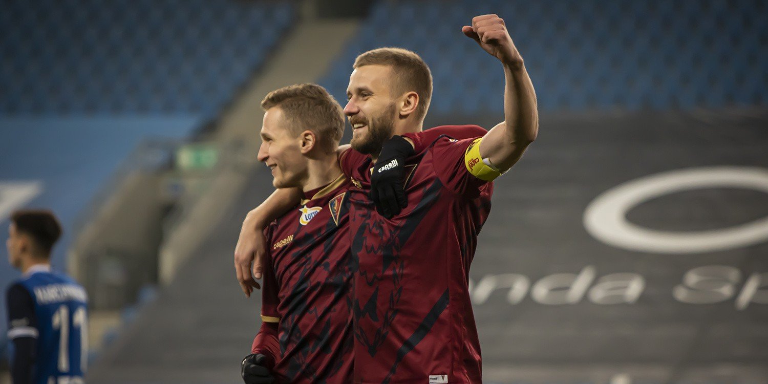 Lech Poznań - Pogoń Szczecin 0:4. Taktyka skrojona na ...