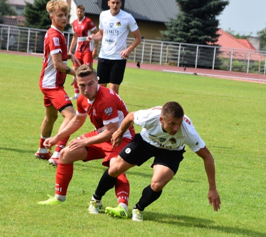 Wisła Sandomierz zaczyna sezon w 3 lidze. W zespole doszło do wielu zmian kadrowych. Na początek mecz z Lublinianką 