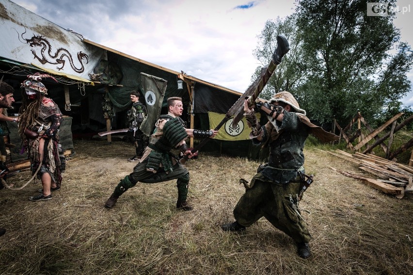 Stargard. Na byłym lotnisku w Kluczewie rozpoczął się OldTown Festival 2019 [ZDJĘCIA]