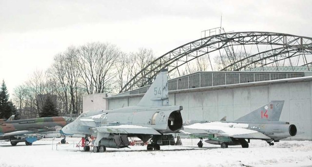 Stare hangary Muzeum Lotnictwa Polskiego w Krakowie przejdą gruntowną renowację