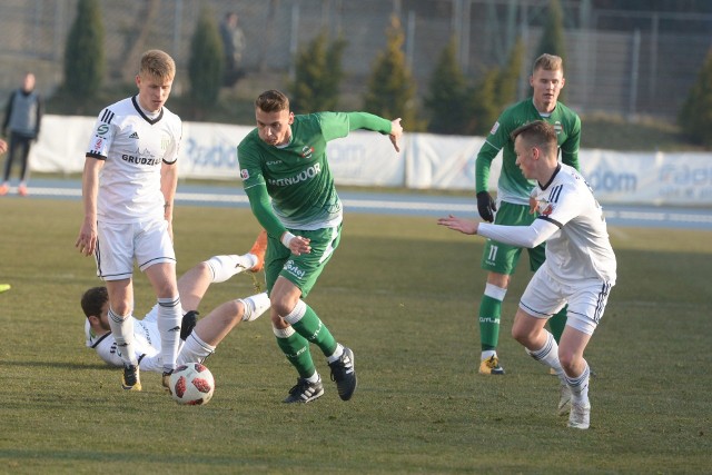 Radomiak Radom w pierwszym wiosennym meczu u siebie podejmie Rozwój Katowice. W pierwszej rundzie zieloni przegrali na wyjeździe po golu Kamila Łączka 0:1.