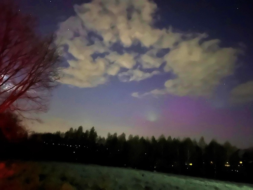 Zorza polarna oglądana w gminie Michałowice w niedzielną noc