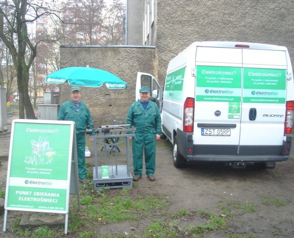 Pracownicy MPGK w każdy poniedziałek będą stać w innym rejonie miasta. Można im przynieść zużyty sprzęt elektryczny i elektroniczny. Przyjmowany będzie bezpłatnie.