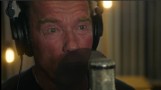 "Terminator". Arnold Schwarzenegger śpiewa "Pump it Up", aby zmotywować ludzi na całym świecie!