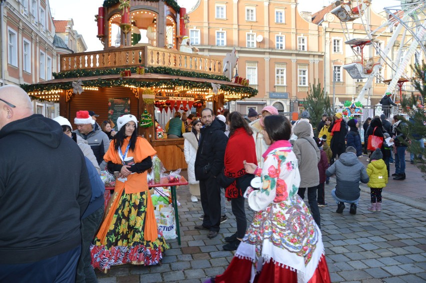 Niedziela na Jarmarku Bożonarodzeniowym w Opolu.