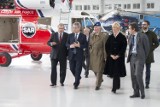 Włoska minister obrony z wizytą w PZL-Świdnik 