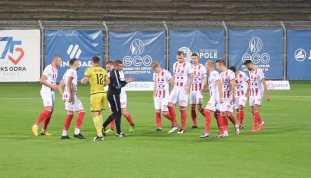 "Pasiaki" następny mecz ligowy rozegrają w Stalowej Woli (23 października o 19:05) z Sandecją Nowy Sącz.