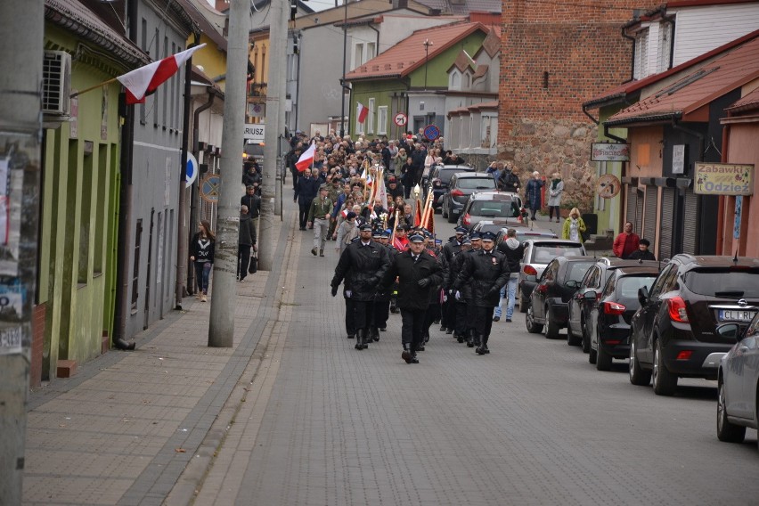 W Lipnie w obchodach Narodowego Święta Niepodległości tłumnie wzięli udział mieszkańcy 