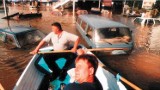 Powódź 1997 Opolskie. Zniszczona Nysa, Kędzierzyn-Koźle, Brzeg, Opole. Zobacz archiwalne zdjęcia