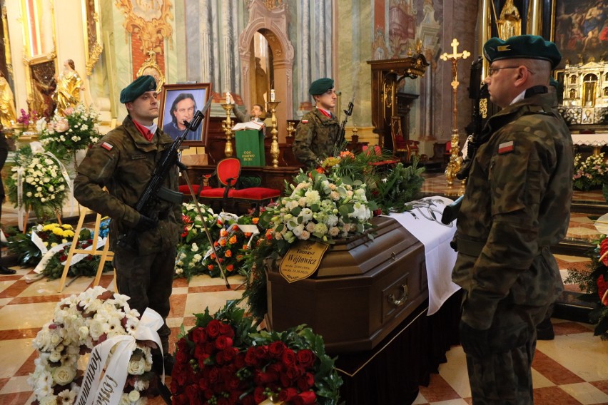 Trwają uroczystości pogrzebowe Tomasza Wójtowicza. Kondukt żałobny przejdzie przez centrum Lublina