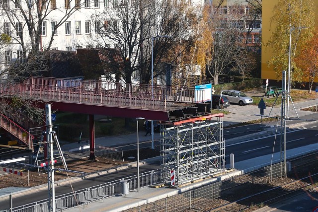 07.11.2018 wroclawulica grabiszynska likwidacja kladki nad jezdniakladka grabiszynska komunikacja pieszy budownictwo architekturagazeta wroclawskapawel relikowski / polska press