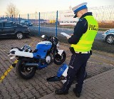 Wypadek motocyklisty w Bytowie. 25-letni kierowca nie miał uprawnień (NOWE FAKTY, ZDJĘCIA))