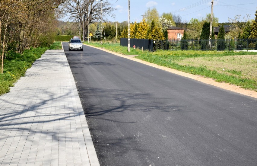 Dokończono remont drogi powiatowej w Bełdowie.
