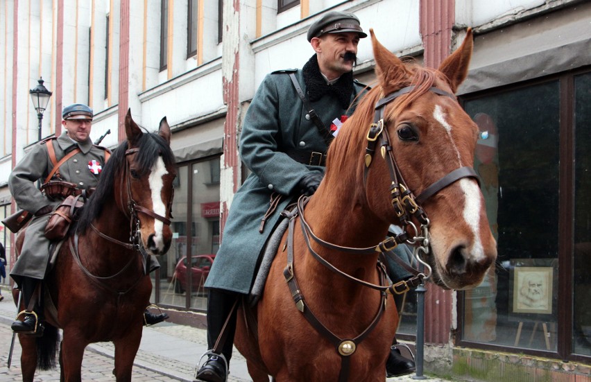 Oficjalne uroczystości obchodów Święta Niepodległości z...