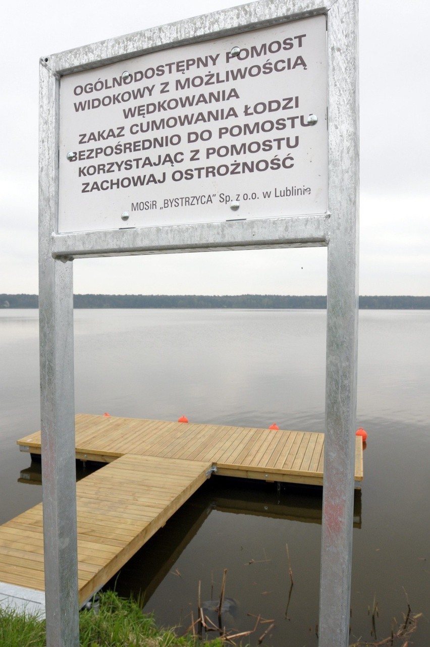 Nowe pomosty nad Zalewem Zemborzyckim. Ale jest problem z...