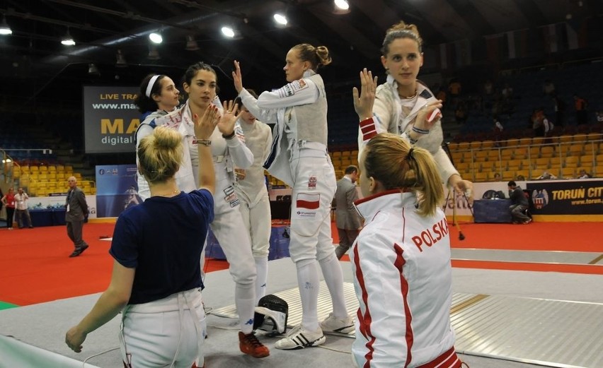 Toruń   Srebrny medal polskich florecistek