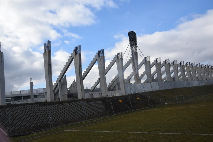 (AKTUALIZACJA) Słaby grunt przy Struga 63 w Radomiu. Stadion nie powstanie tutaj! (ZDJĘCIA)