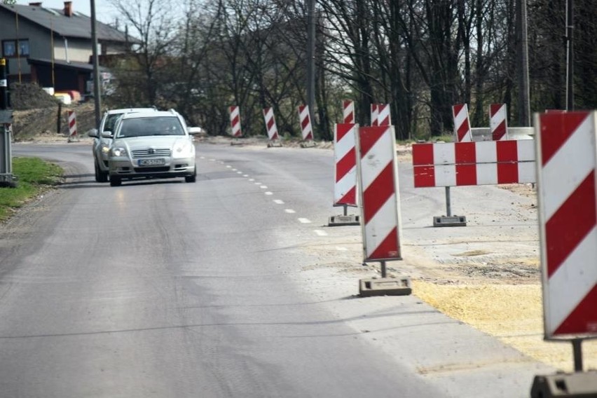 Trwa przebudowa ulicy Jastrzębskiej w Mszanie i w...