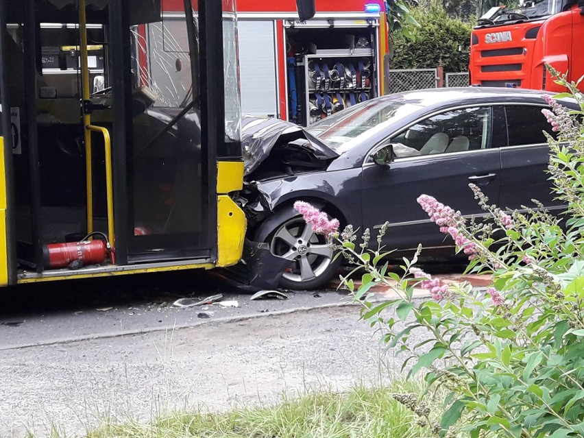 Wypadek w Siemianowicach Śląskich. 14 czerwca 2018 samochód...