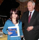 Gimnazjalistka ze Skopania po raz trzeci zwyciężyła w Powiatowym Turnieju Jednego Wiersza 
