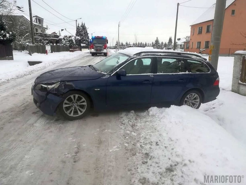 Zderzenie dwóch samochodów w Radawiu.