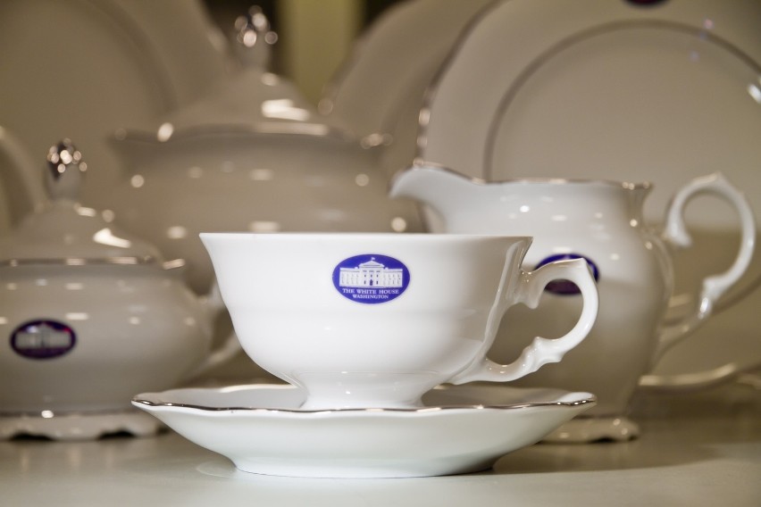 Porcelana z Wałbrzycha trafi na stół Baracka Obamy w Białym Domu (ZDJĘCIA)