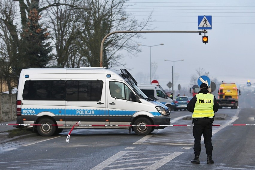 Strzelanina pod Wrocławiem. Nie żyje policjant i gangster [ZDJĘCIA]