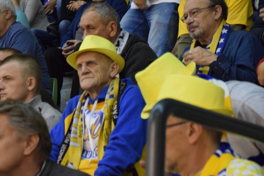 Byłeś na meczu PGE VIVE Kielce - Vardar Skopje? Znajdź się na zdjęciach! (GALERIA)