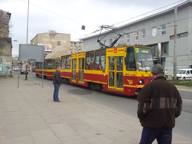 Wagony tramwaju Z2 również maja drzwi po dwóch stronach