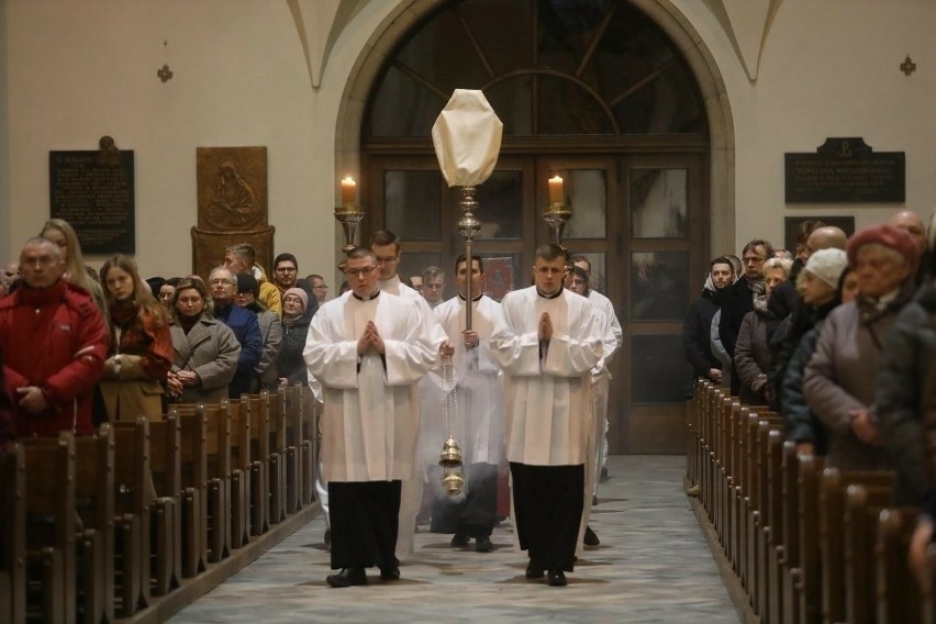 Msza Wieczerzy Pańskiej w Wielki Czwartek w Katedrze Chrystusa Króla w Katowicach