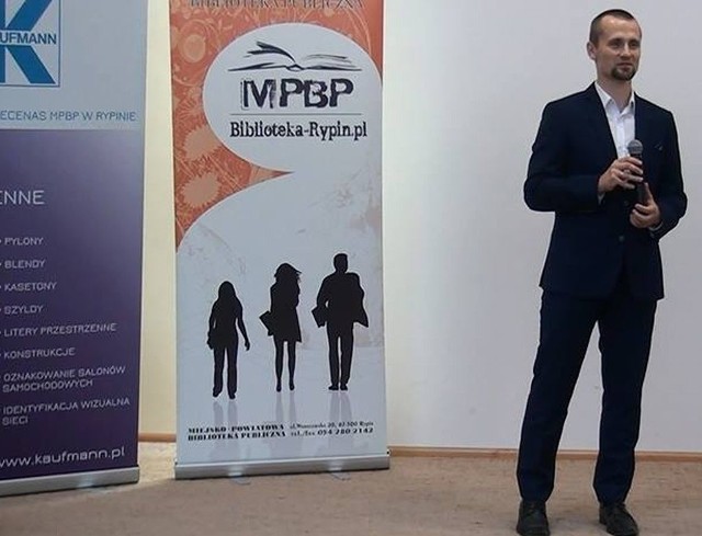 Marek Taczyński podczas uroczystej gali "Rypiński Album Poetycki"