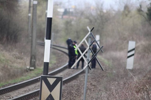 Śmiertelny wypadek na torach pod Kołobrzegiem. Zginął rowerzysta