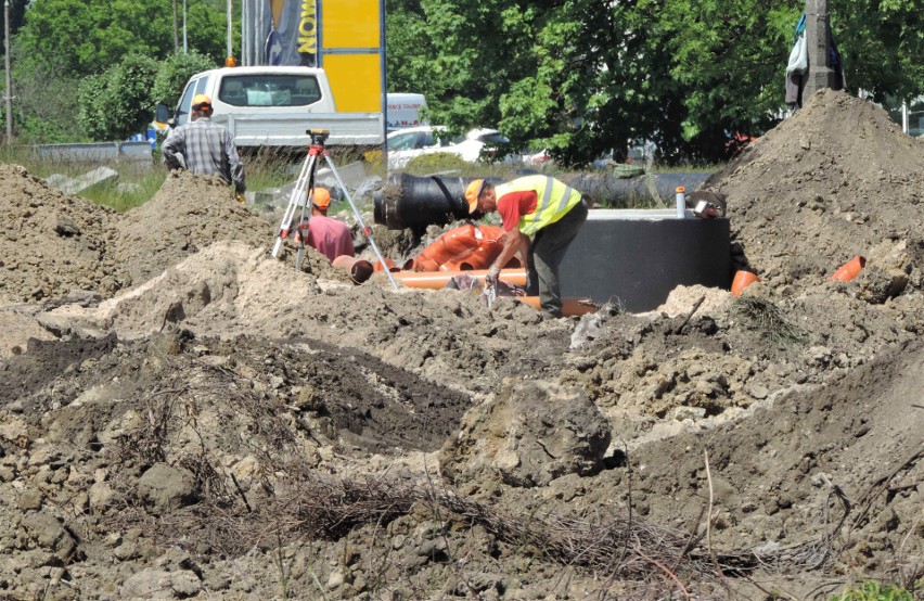 Trwa największa tegoroczna inwestycja drogowa na terenie...