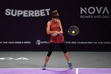 Katarzyna Piter i Oksana Kałasznikowa poza turniejem w Bogocie. Porażka w pierwszej rundzie debla w stolicy Kolumbii 