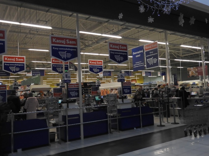 Tesco zamyka kolejne sklepy. Na liście jest hipermarket Galerii Veneda w Łomży