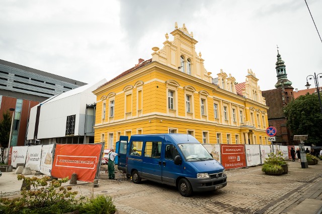 Kolor elewacji Muzeum Okręgowego w Bydgoszczy nie był tym, który uzgodniono z radą ds. estetyki.