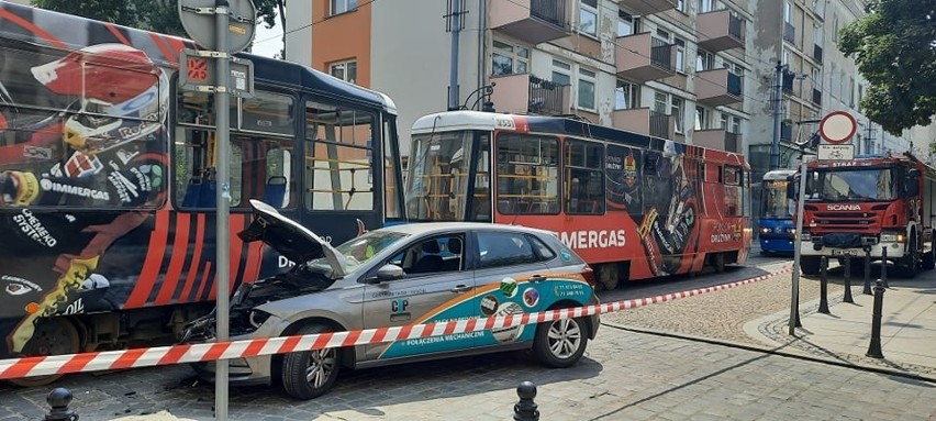 Wypadek z udziałem tramwaju na ulicy Szewskiej