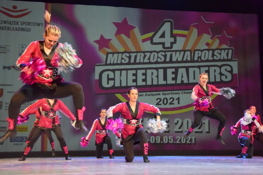 Seniorki cheeleaderki dały prawdziwy popis na mistrzostwach Polski w Kielcach (DUŻO ZDJĘĆ)