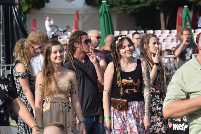 Rozpoczął się drugi dzień festiwalu reggae Najcieplejsze Miejsce na Ziemi w Wodzisławiu Śl.