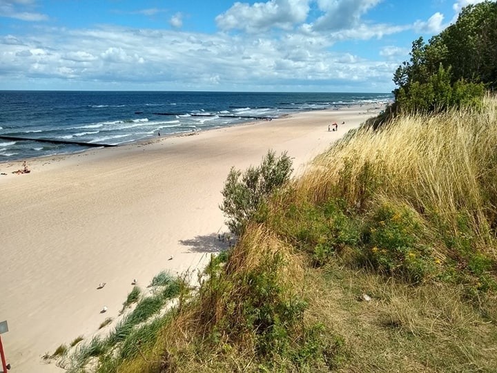 Plaża w okolicach Dziwnówka