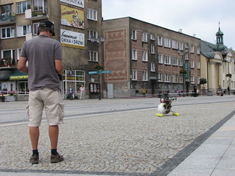 Śmiglowiec promuje miasto
Śmiglowiec promuje miasto