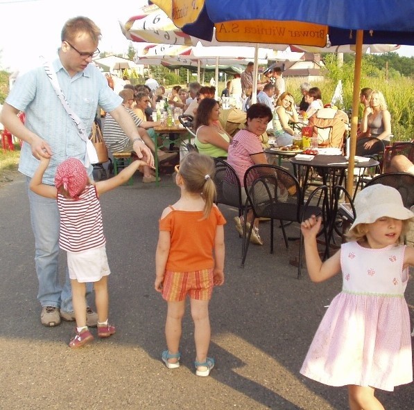 Na piknik mieszkańców osiedli domków jednorodzinnych w Jerzmanowej zaglądała także "GL&#8221;. To jest zdjęcie z zabawy sprzed dwóch lat.