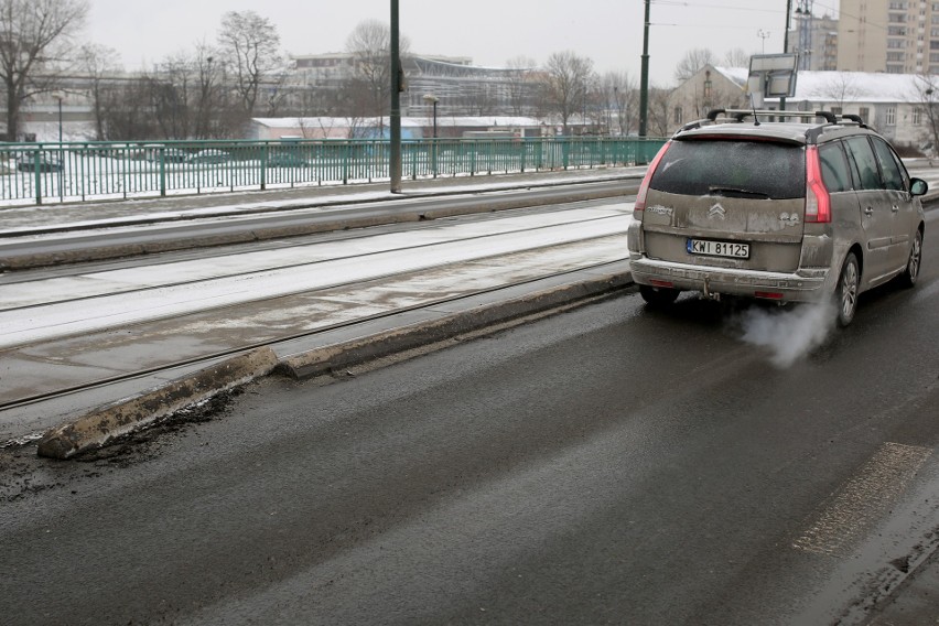 Kraków. Naprawiono separator, na który wjechała limuzyna wioząca prezydenta