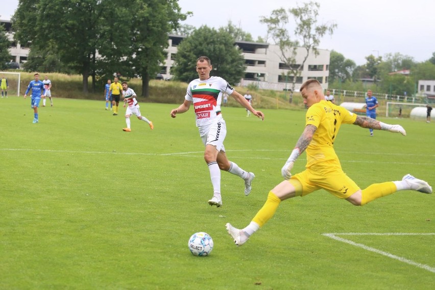 Mecz GKS Tychy ze Skrą oglądała spora grupa tyskich kibiców...