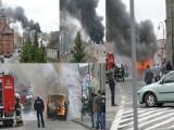 W centrum Łasina auto stanęło w płomieniach