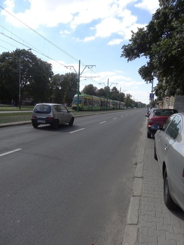 Potężny korek tramwajowy na Grunwaldzkiej. Bo "szóstka" miała awarię... [ZOBACZ ZDJĘCIA]