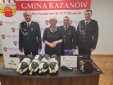 Gmina Kazanów. Strażacy ochotnicy z Kowalkowa dostali nowy sprzęt strażacki