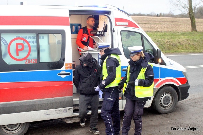 W poniedziałek około południa na krajowej "11" w...